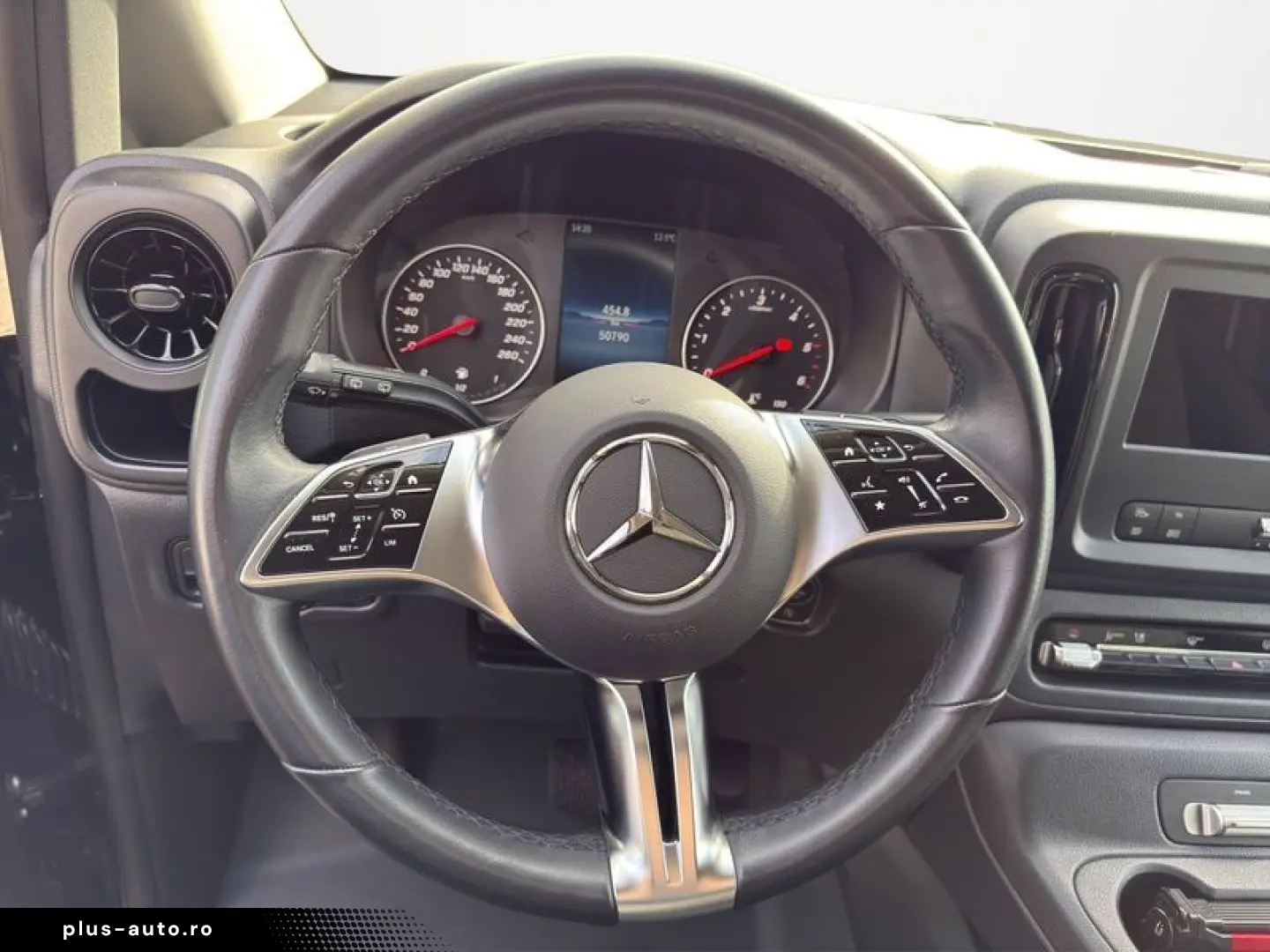 MERCEDES-BENZ VITO 116 TOURER