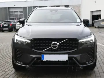 VOLVO XC60 B4D AWD Ultimate Dark STDHZG B&W LUFT ACC