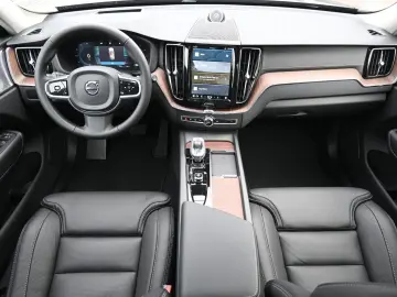 VOLVO XC60 B4D AWD Ultimate Dark STDHZG B&W LUFT ACC