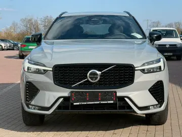 VOLVO XC60 B4D AWD Plus Dark STDHZG 360 ACC