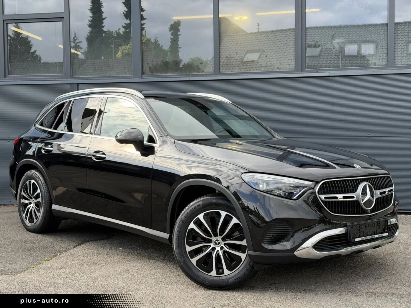 MERCEDES-BENZ GLC 220 d 4MATIC AIRMATIC PANO