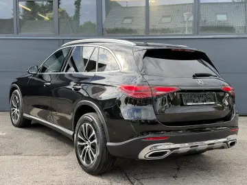 MERCEDES-BENZ GLC 220 d 4MATIC AIRMATIC PANO