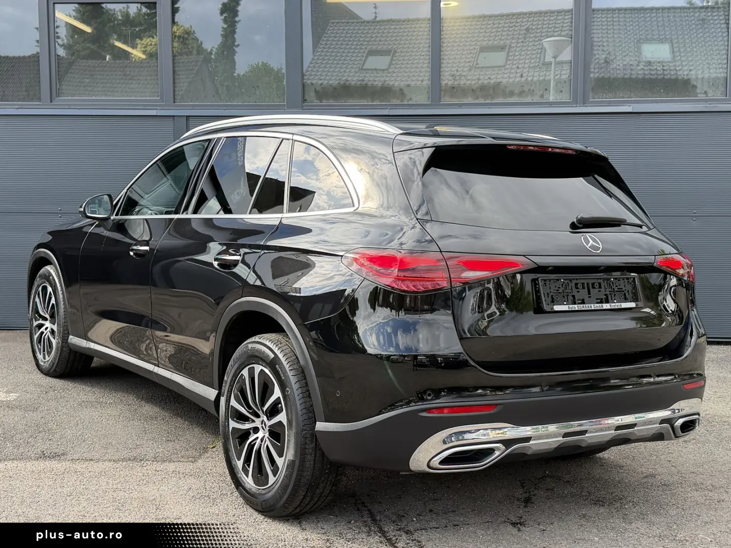MERCEDES-BENZ GLC 220 d 4MATIC AIRMATIC PANO