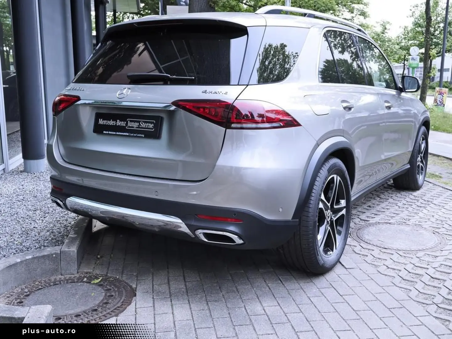 MERCEDES-BENZ GLE 350 de 4M HUD PANO SOUND