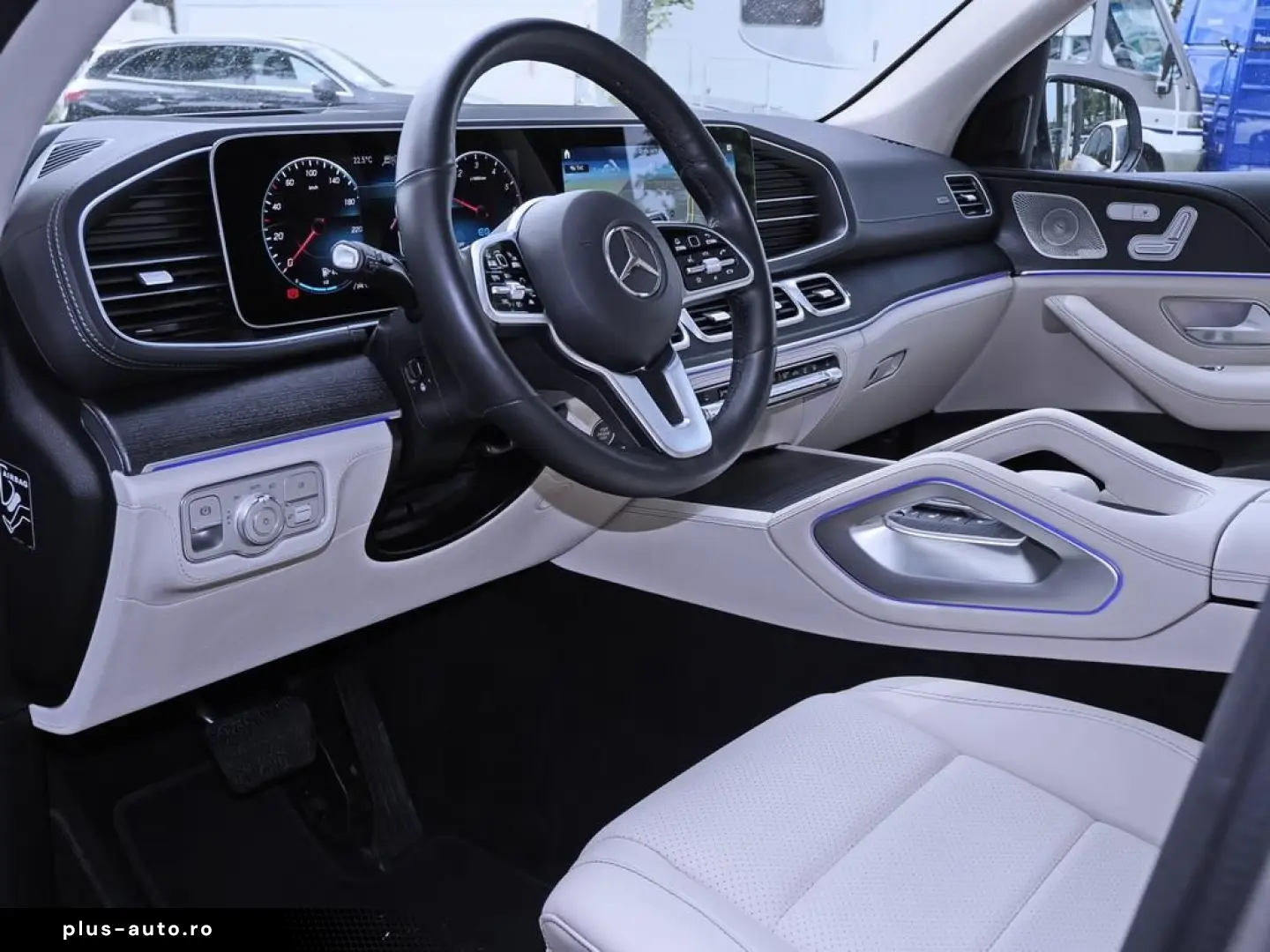 MERCEDES-BENZ GLE 350 de 4M HUD PANO SOUND