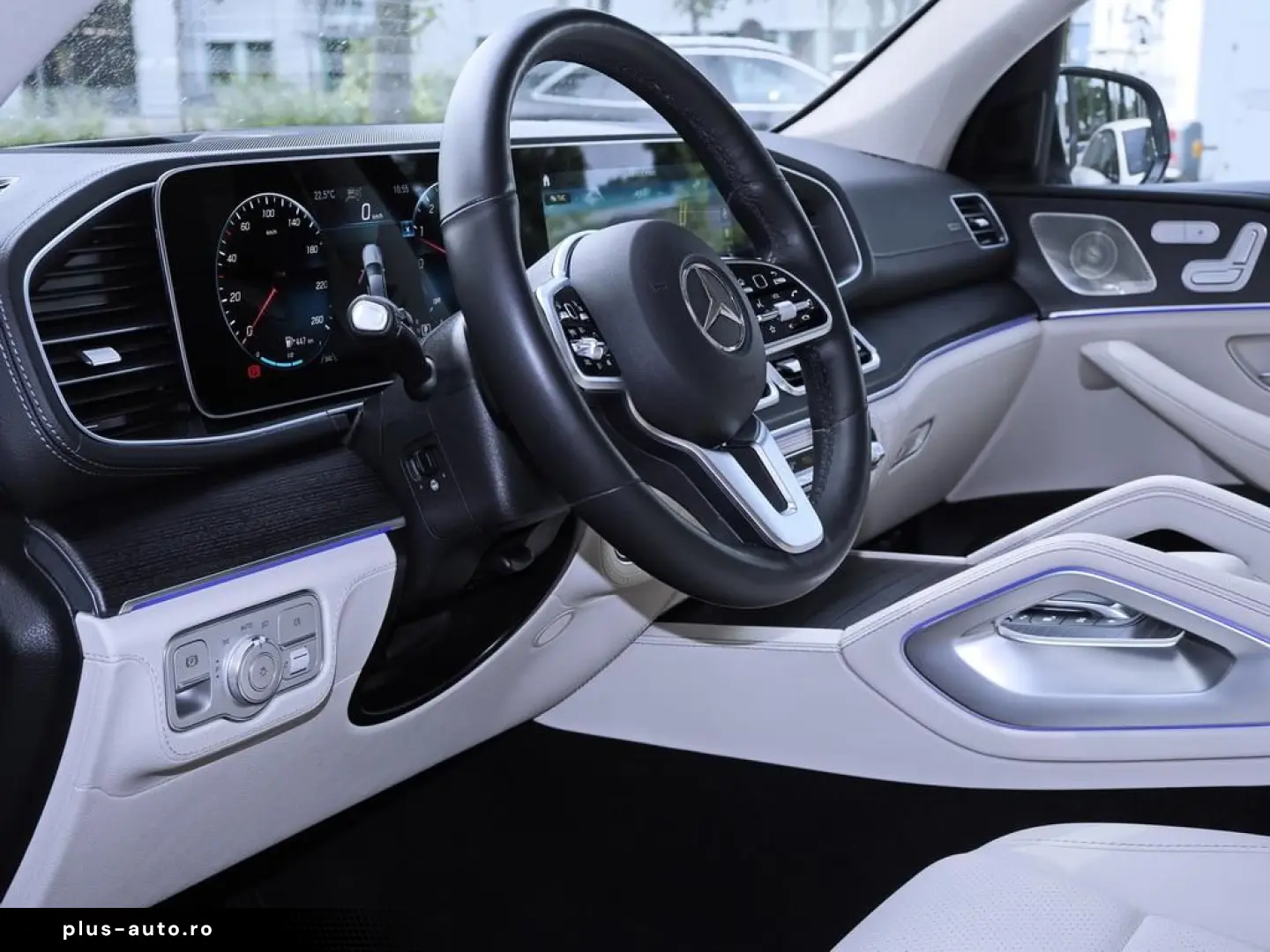 MERCEDES-BENZ GLE 350 de 4M HUD PANO SOUND