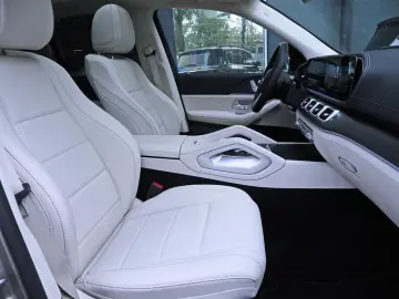 MERCEDES-BENZ GLE 350 de 4M HUD PANO SOUND