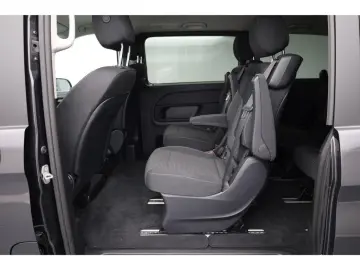 MERCEDES-BENZ V 220 d lang