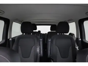 MERCEDES-BENZ V 220 d lang