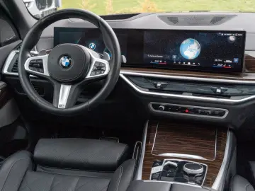 BMW X5 30d M SP.LUFTF.KOMFORT.S.LÜFTUN.SOFTC.360.AHK