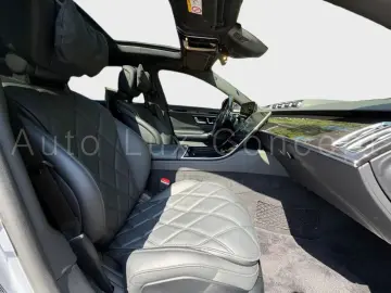 MERCEDES-BENZ S 680 Maybach 4MATIC Night Series