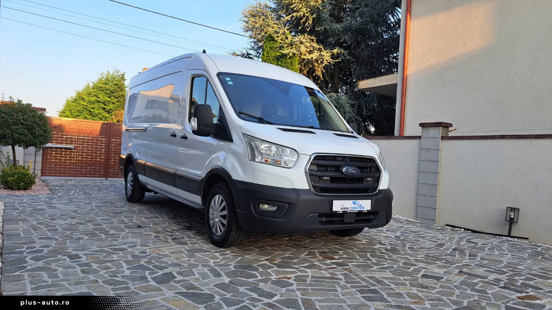 FORD TRANSIT VAN TREND L3H2 FWD