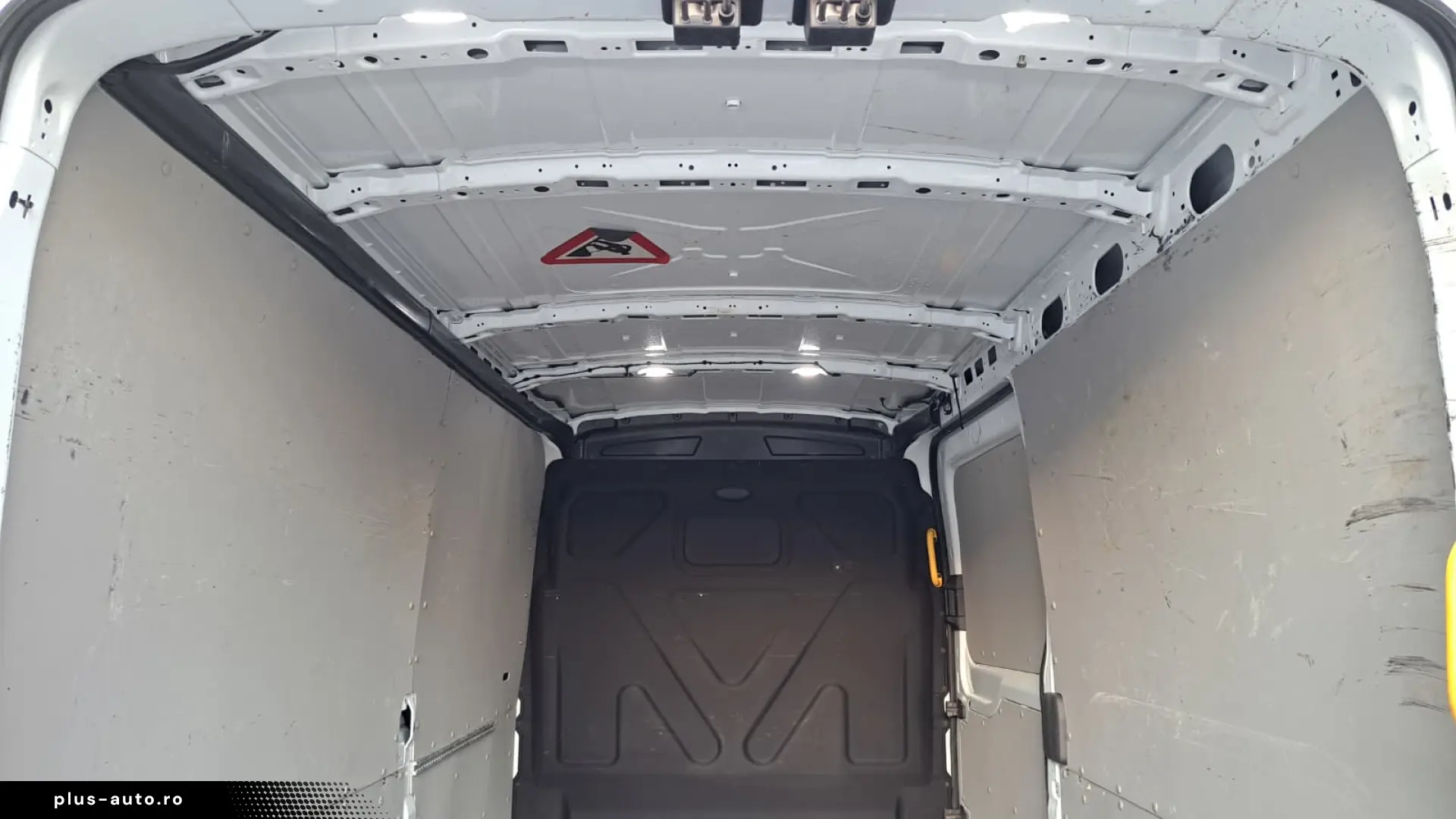 FORD TRANSIT VAN TREND L3H2 FWD
