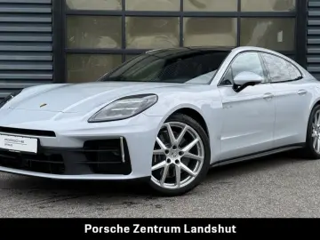PORSCHE Panamera 4 E-Hybrid   Hinterachslenkung   BOSE