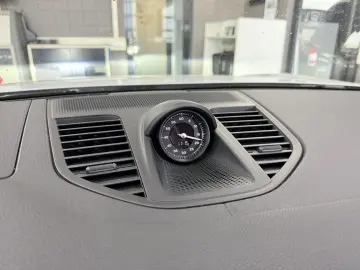PORSCHE Panamera 4 E-Hybrid   Hinterachslenkung   BOSE