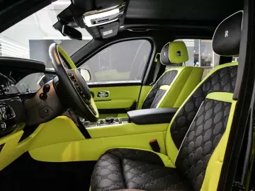 ROLLS ROYCE Cullinan Black Badge HUD PANO AHK 360 KAM RFK