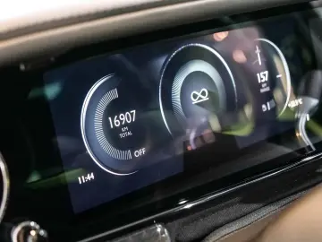 ROLLS ROYCE Cullinan Black Badge HUD PANO AHK 360 KAM RFK