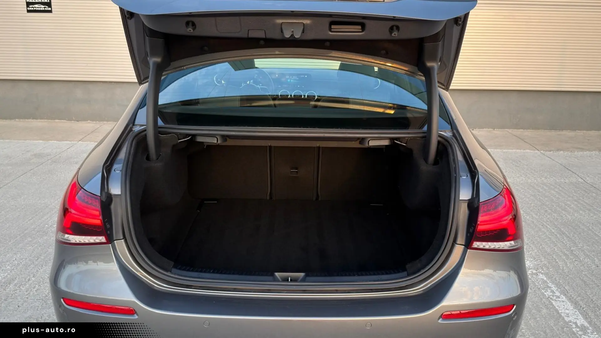 Mercedes-Benz A 180 d Sedan 8G-DCT Style