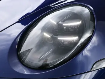 PORSCHE 992 911 Carrera GTS Burmester Clubleder PCCB