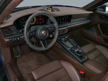 PORSCHE 992 911 Carrera GTS Burmester Clubleder PCCB