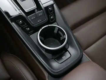 PORSCHE 992 911 Carrera GTS Burmester Clubleder PCCB
