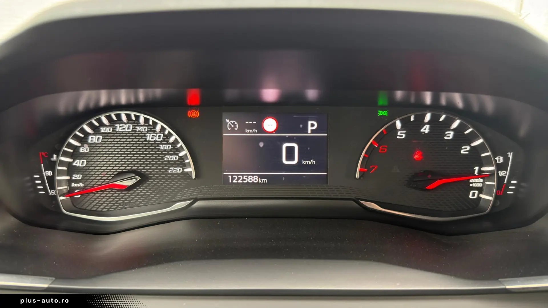 PEUGEOT 208 PURETECH 100 S&S EAT8 ROADTRIP