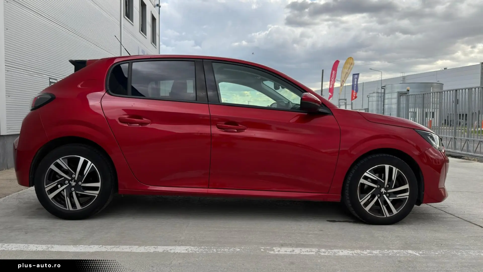 PEUGEOT 208 PURETECH 100 S&S EAT8 ROADTRIP