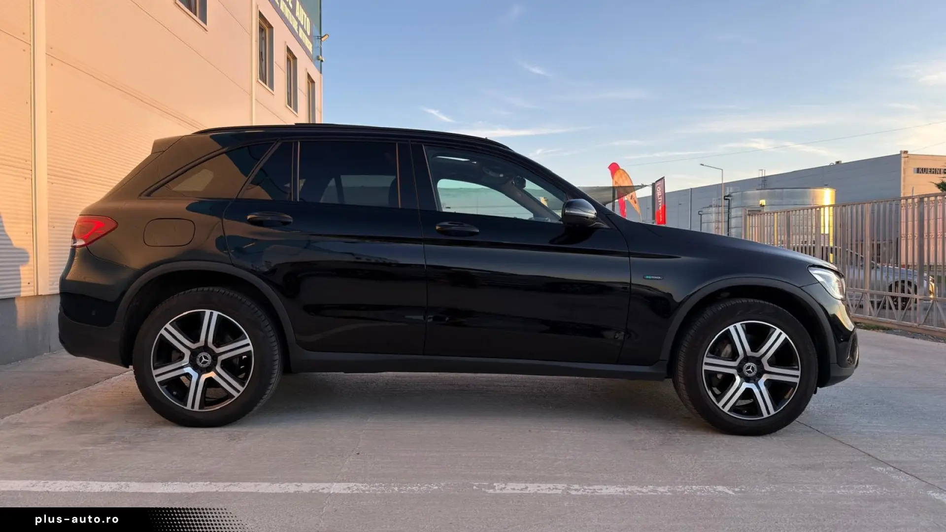 Mercedes-Benz GLC 300 de 4Matic 9G-TRONIC