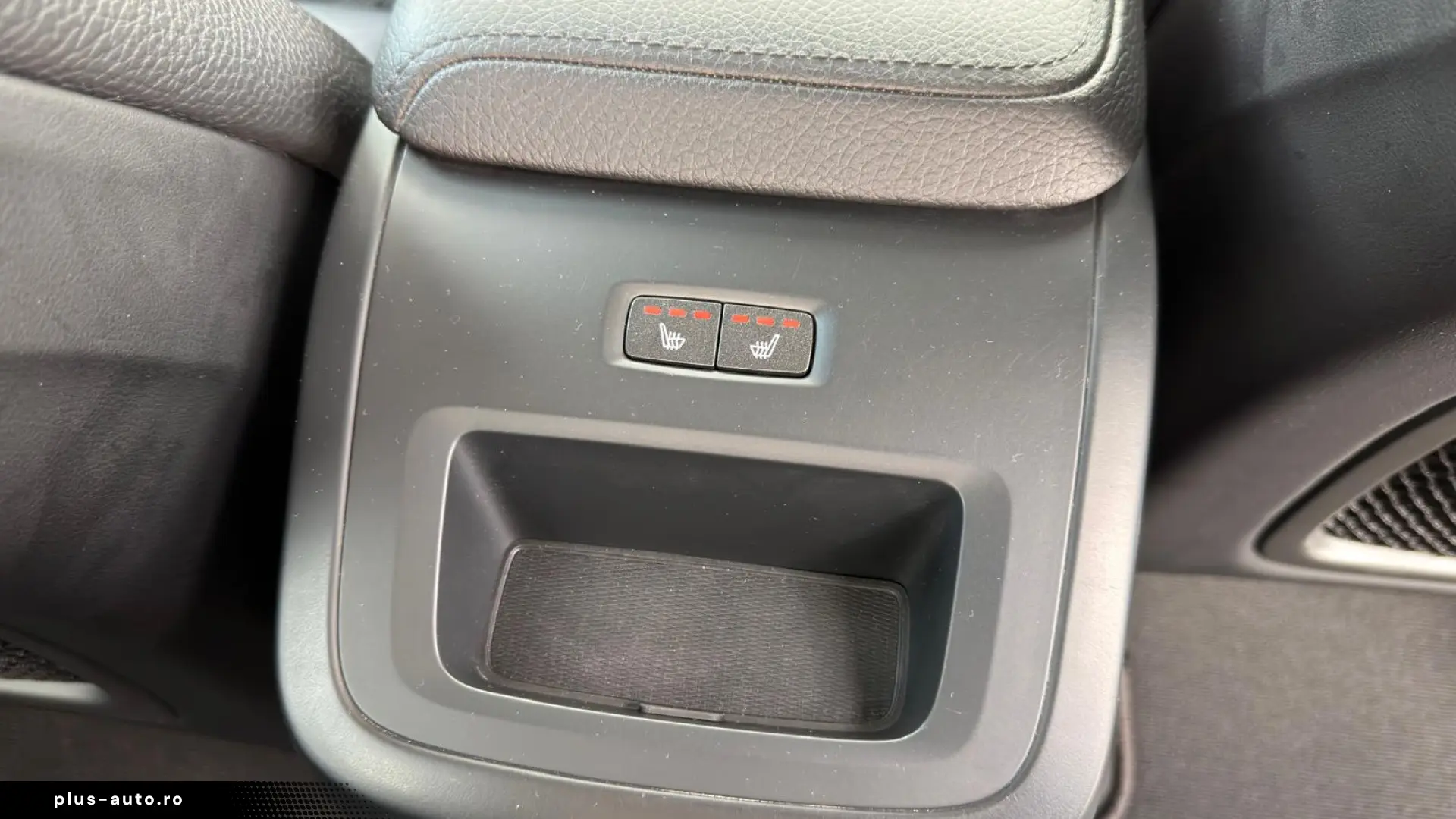VOLVO XC60 B5 AWD INSCRIPTION
