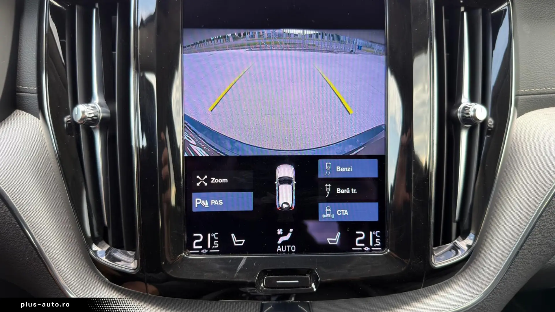 VOLVO XC60 B5 AWD INSCRIPTION