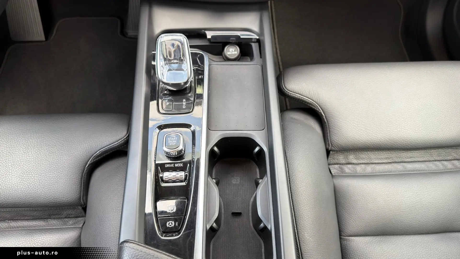 VOLVO XC60 B5 AWD INSCRIPTION