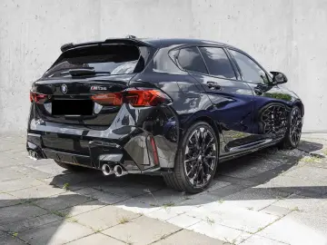 BMW M135 xDrive Driving Assistant