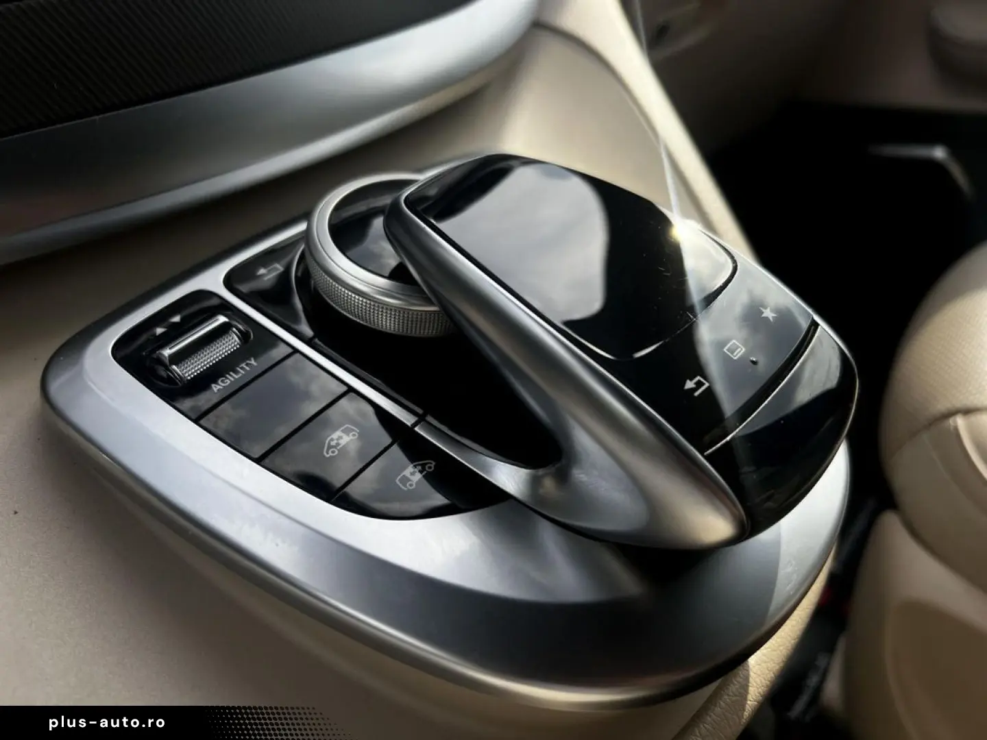 Mercedes-Benz V