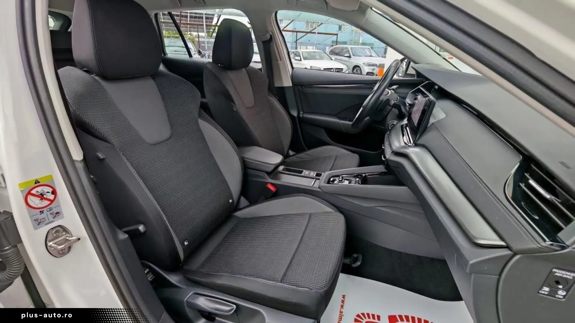 Skoda Octavia Diesel Automat 2024 - Leasing   Credit   Garan