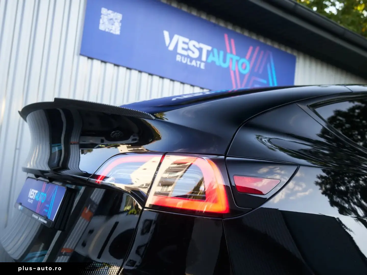 Tesla T-Model-Y