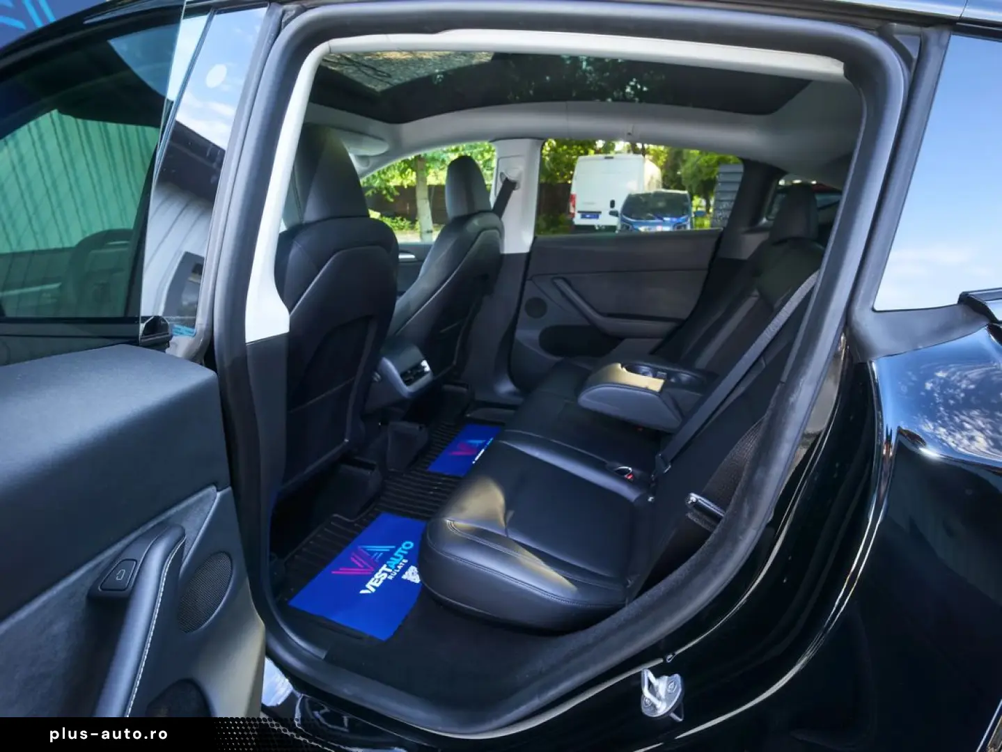 Tesla T-Model-Y
