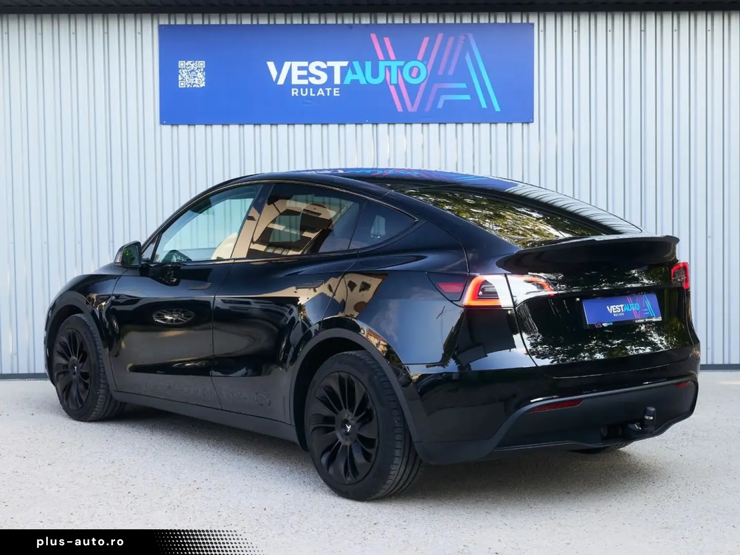 Tesla T-Model-Y