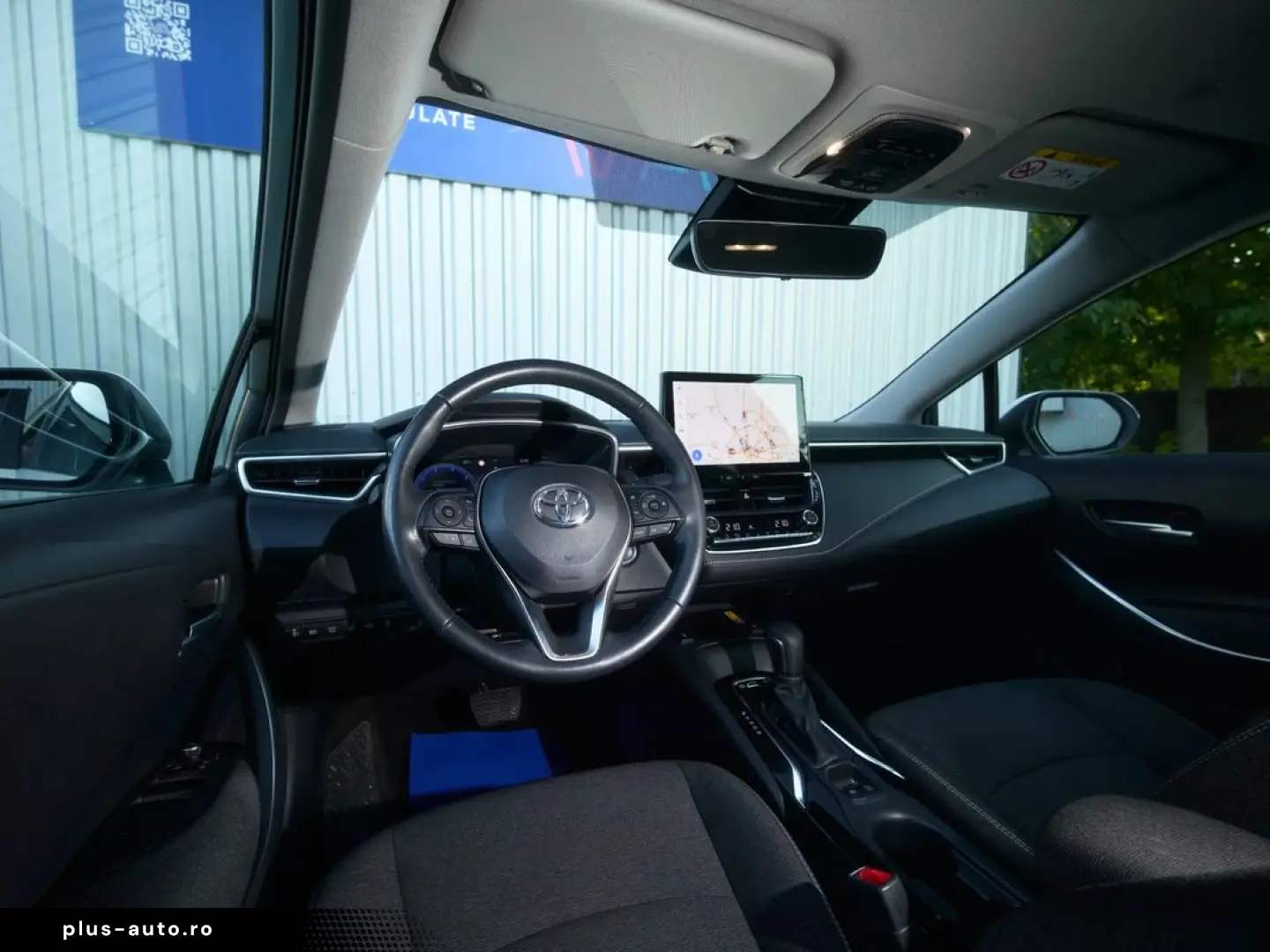 TOYOTA COROLLA Hybrid Distronic Lane assist Bord digital Key