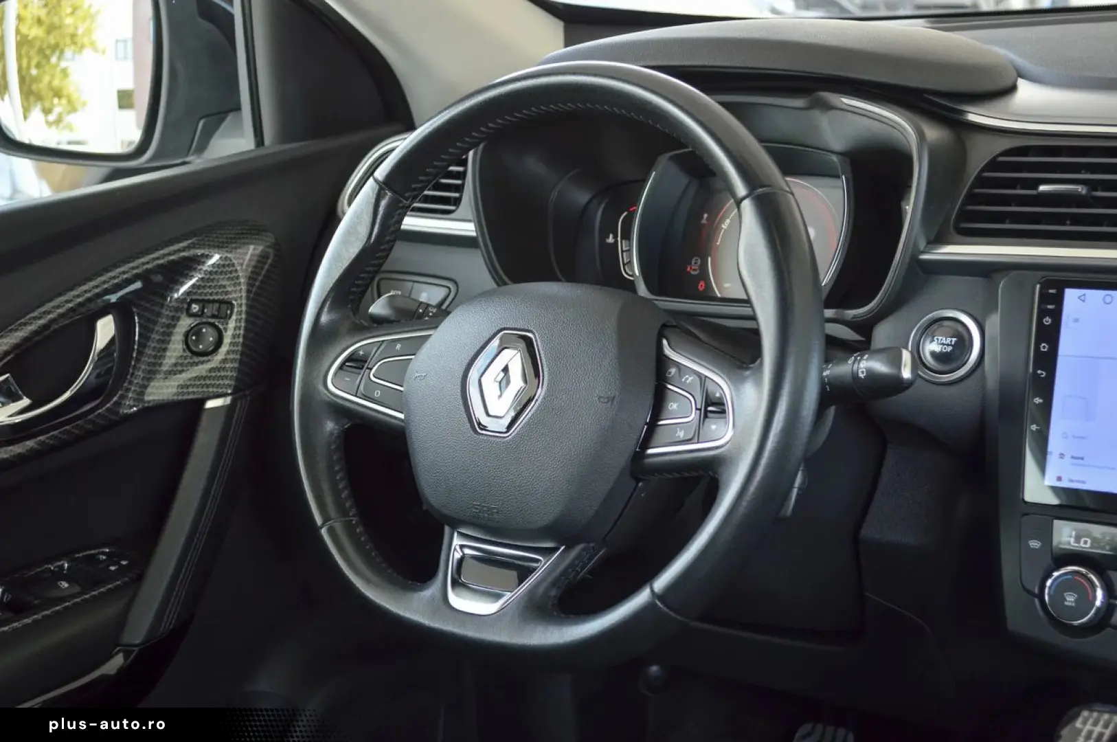 2016 Renault Kadjar 1.6 dCi Zen 130 CP Diesel Manuală   RATE