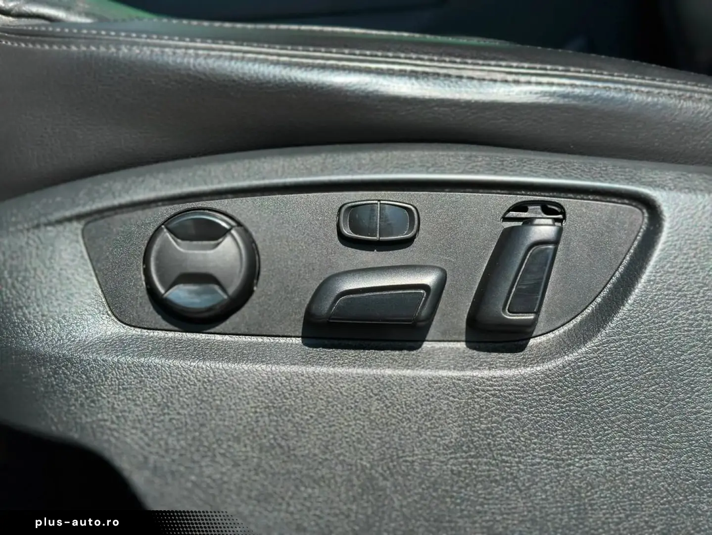 Volkswagen Touareg 3.0TDI 245CP Pneumatic LED Cam.360 Garant