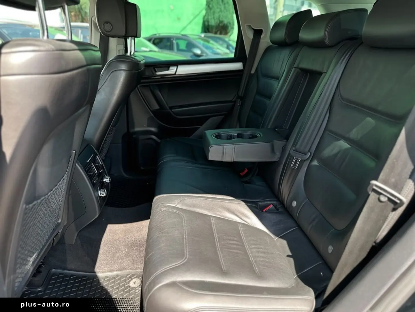 Volkswagen Touareg 3.0TDI 245CP Pneumatic LED Cam.360 Garant