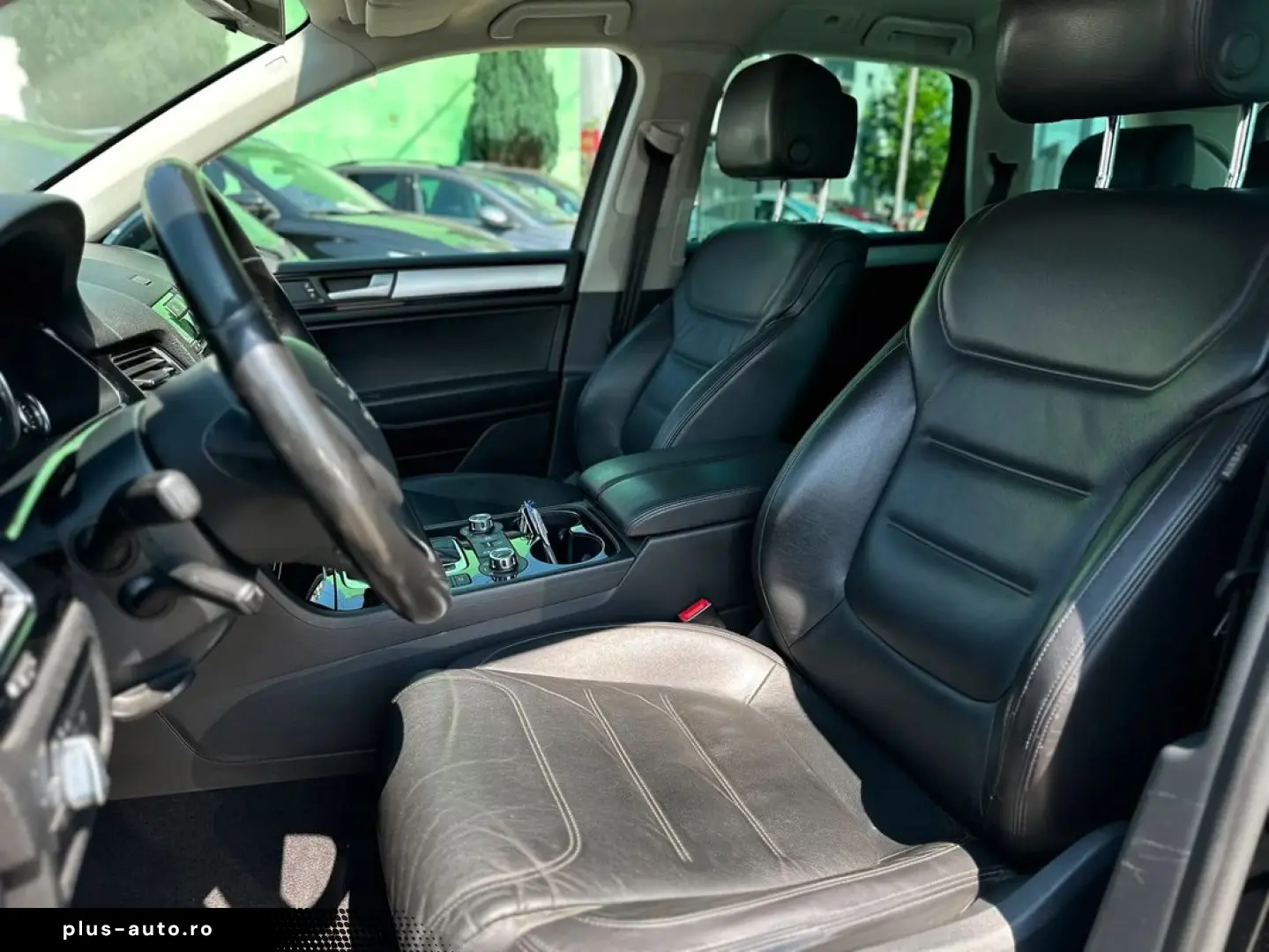 Volkswagen Touareg 3.0TDI 245CP Pneumatic LED Cam.360 Garant
