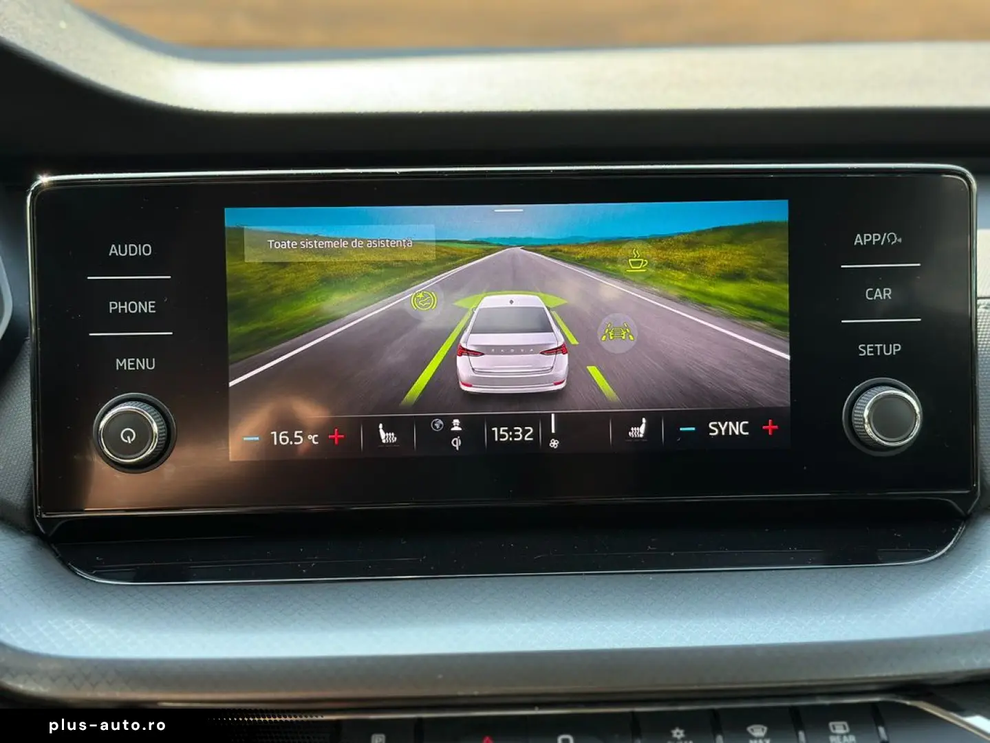 Skoda Octavia 1.5TSI DSG LED Kessy Carplay Garantie Finantar