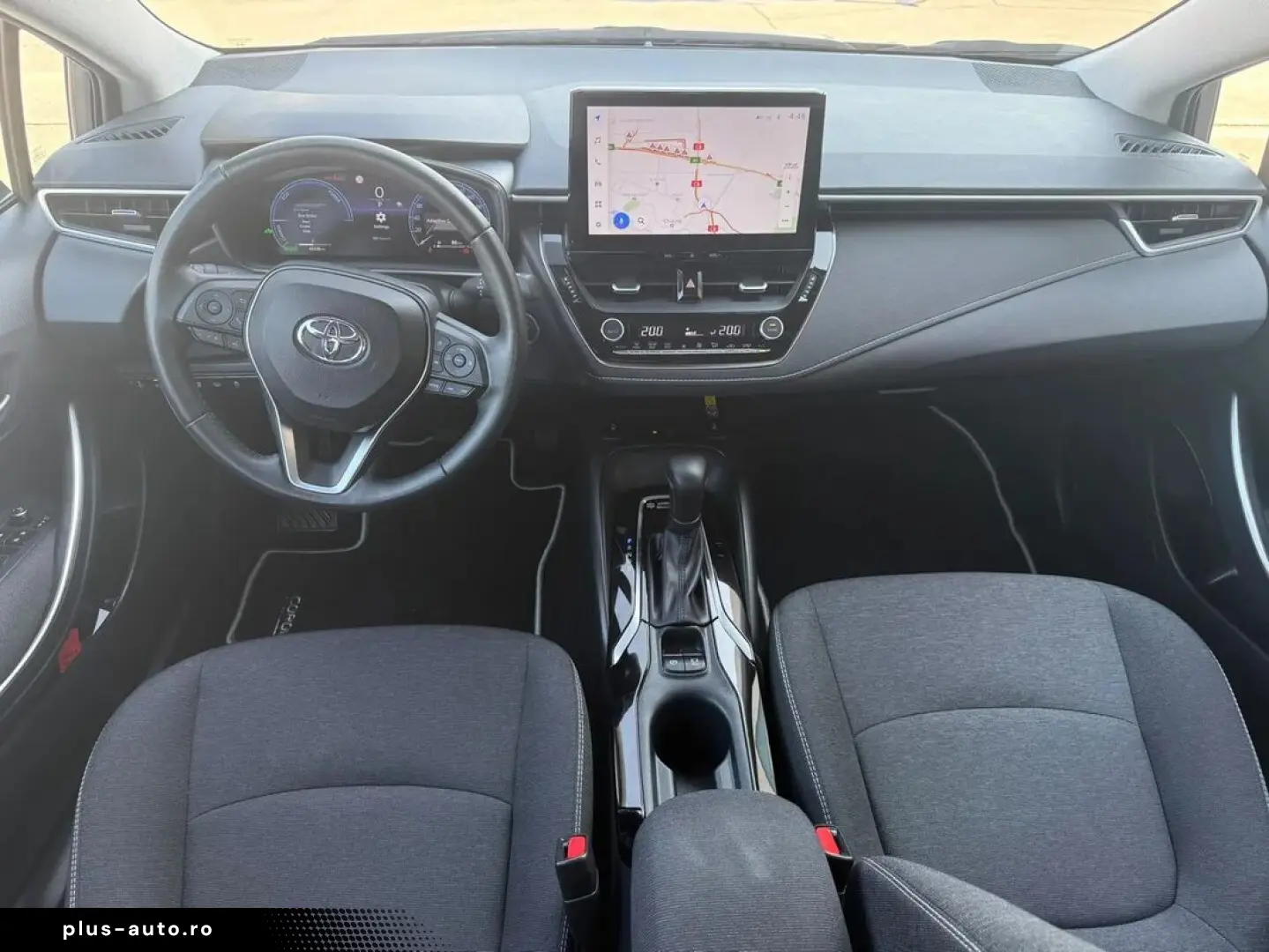 Toyota Corolla Sedan 1.8 Hybrid Business Hsd E-CVT