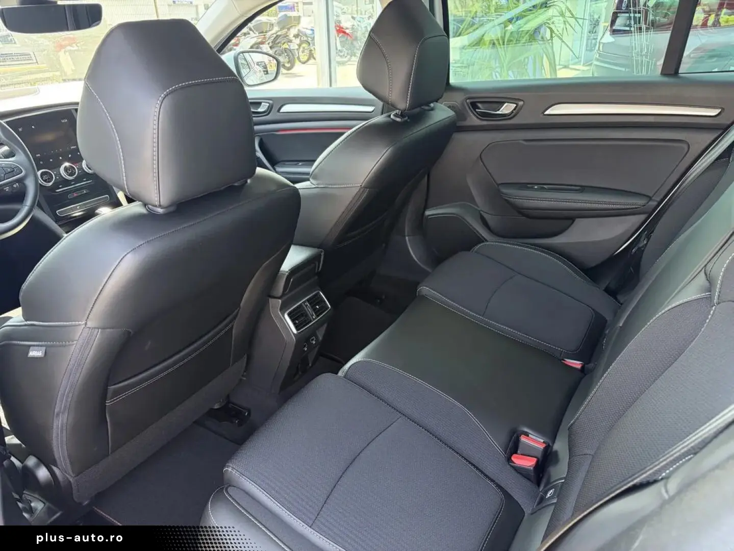 Renault Megane Sedan 1.3 TCe 140CP Techno Edc