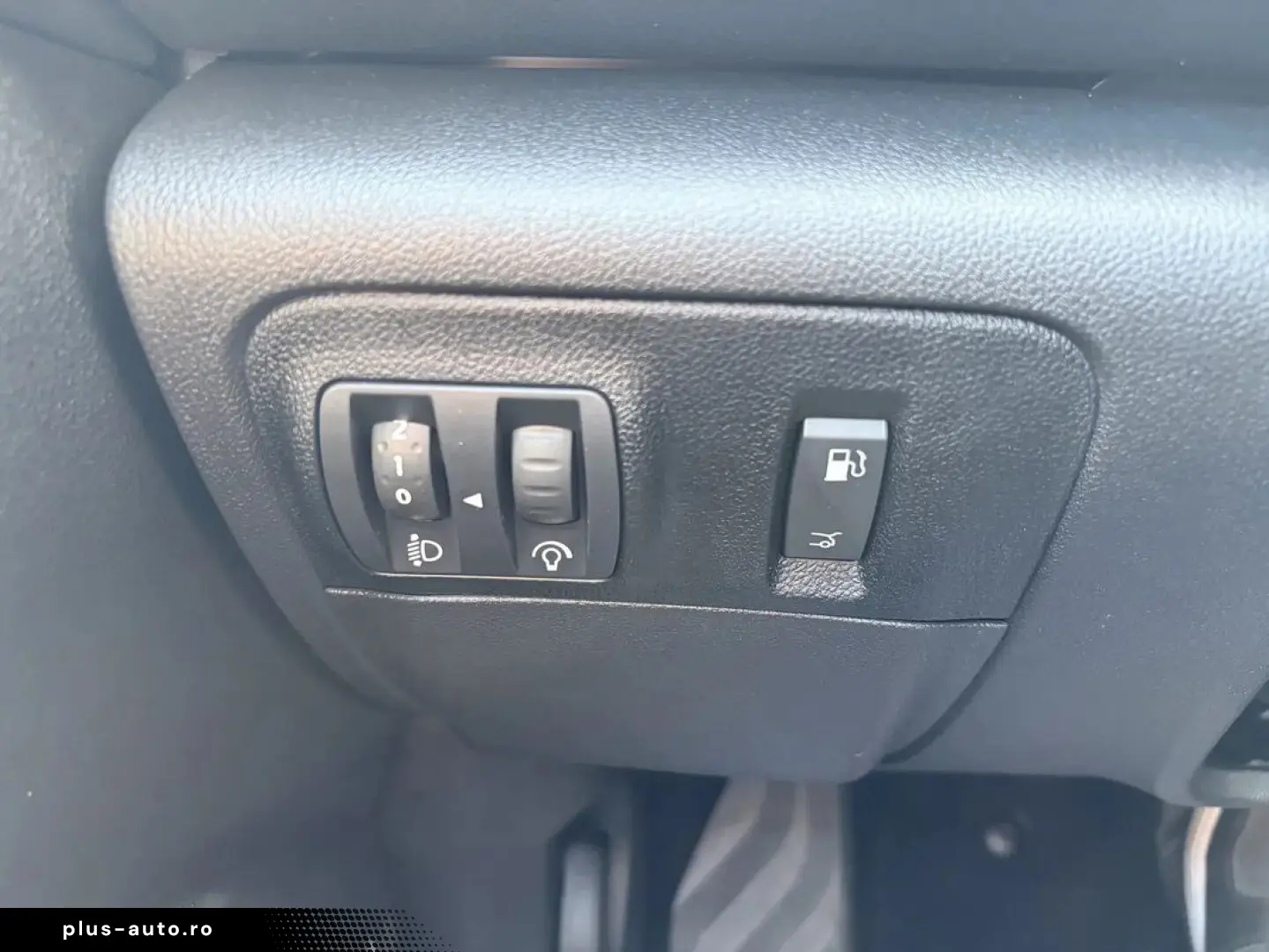 Renault Megane Sedan 1.3 TCe 140CP Techno Edc