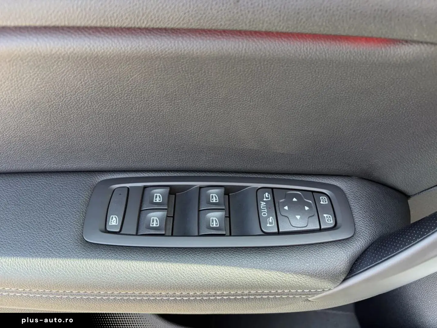 Renault Megane Sedan 1.3 TCe 140CP Techno Edc
