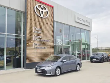 Toyota Corolla Hybrid - Dynamic