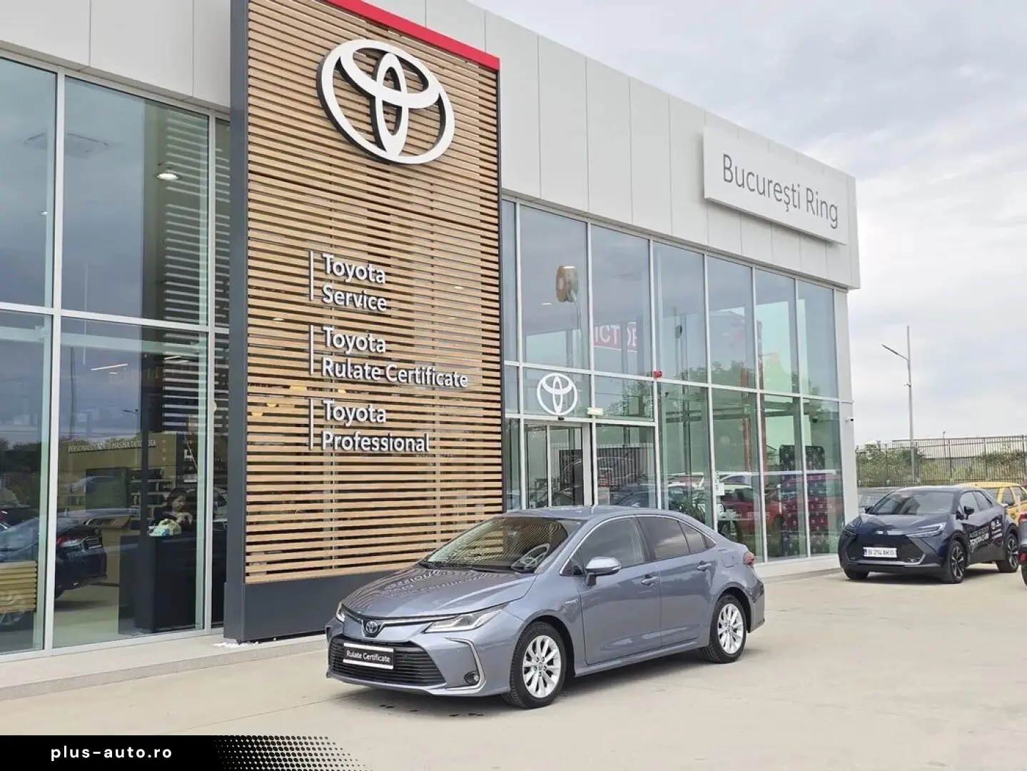 Toyota Corolla Hybrid - Dynamic