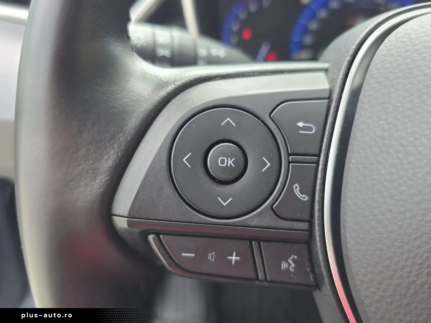 Toyota Corolla Hybrid - Dynamic